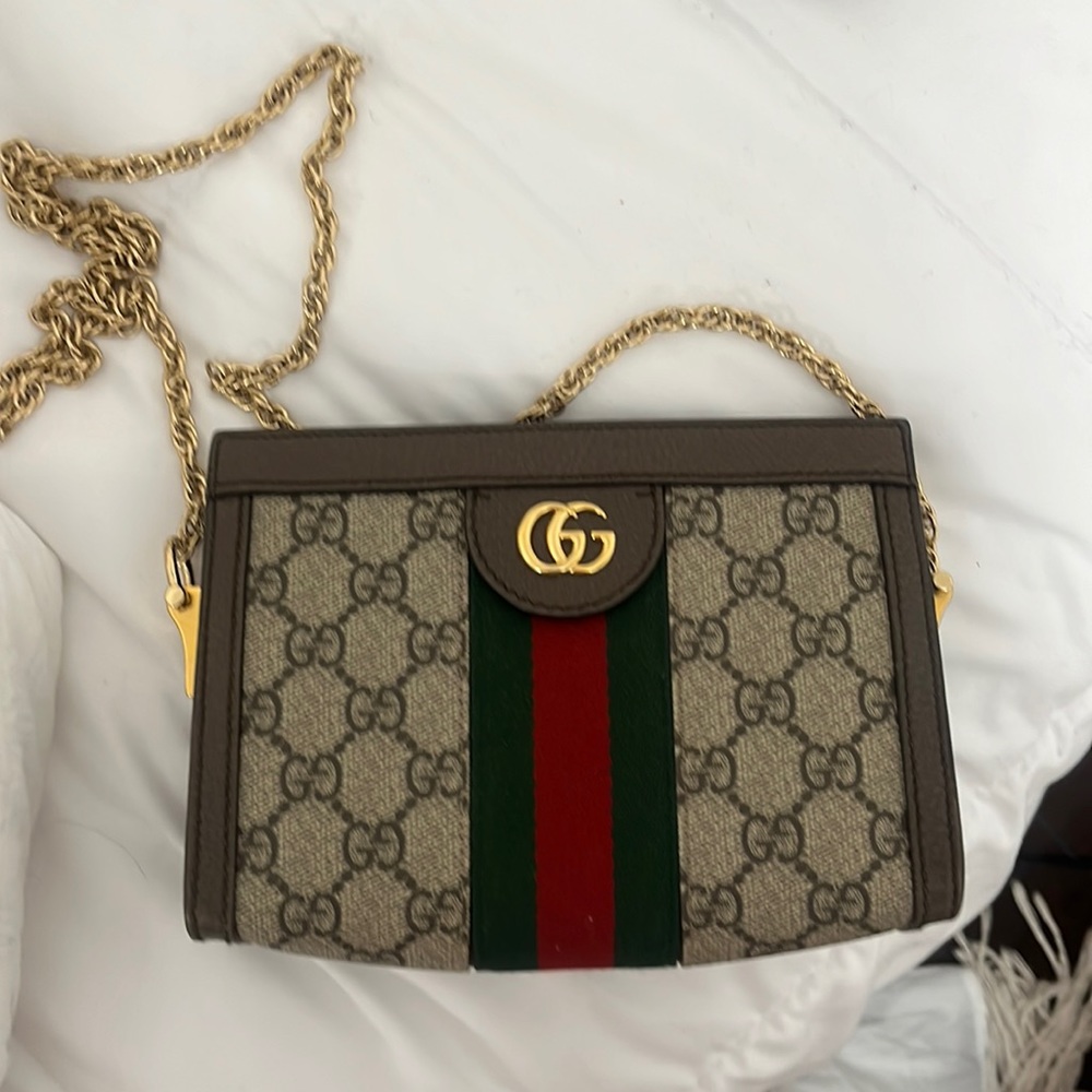 I bought this bag back in 2021, i got lot of use at of this bag.